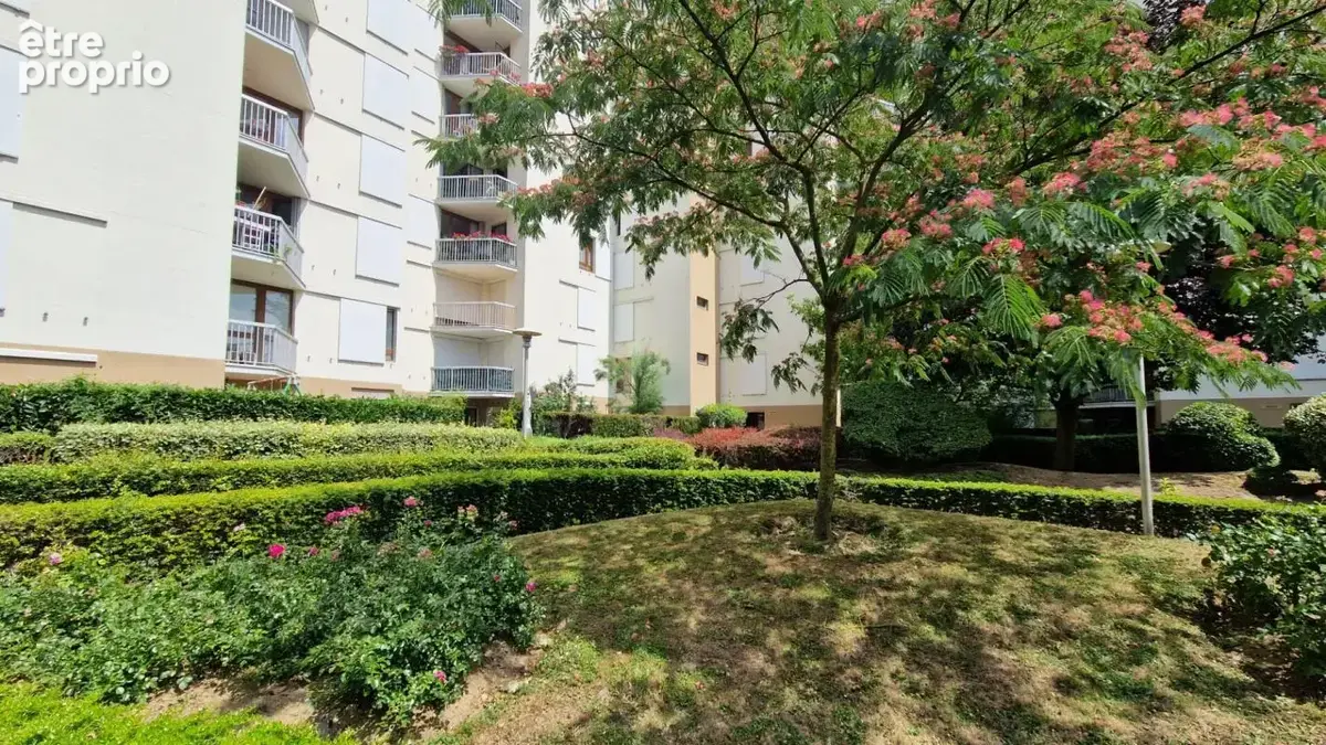 EXCLUSIVITE ..... F5 de 89 m² à 8 min RER A, avec extérieur, Box et parking - photo 15