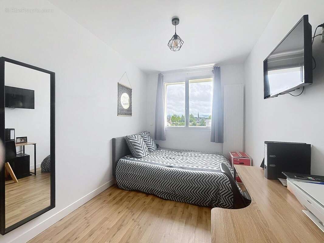 Appartement 70 m² à Guingamp  - photo 6