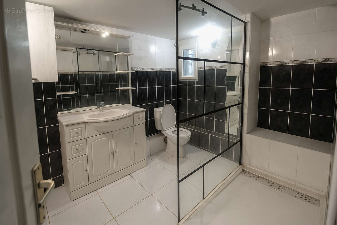 Maison à PUGET-SUR-ARGENS