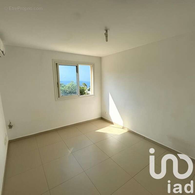 Photo 5 - Maison à SAINT-DENIS