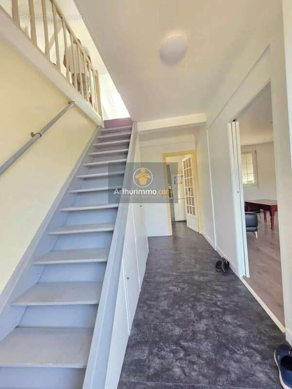 Maison à SARCELLES