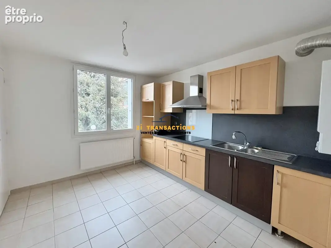 Appartement 4 pièces 79 m² à vendre à Saint-Chamond (42400) - photo 4