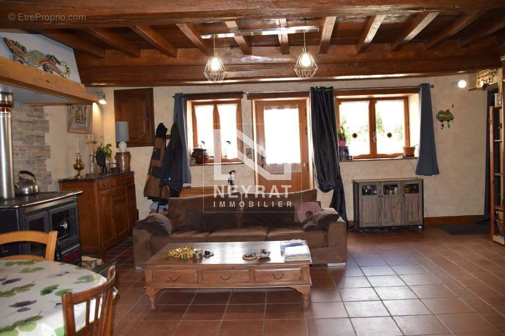 Maison de village 3 chambres, terrain - photo 11