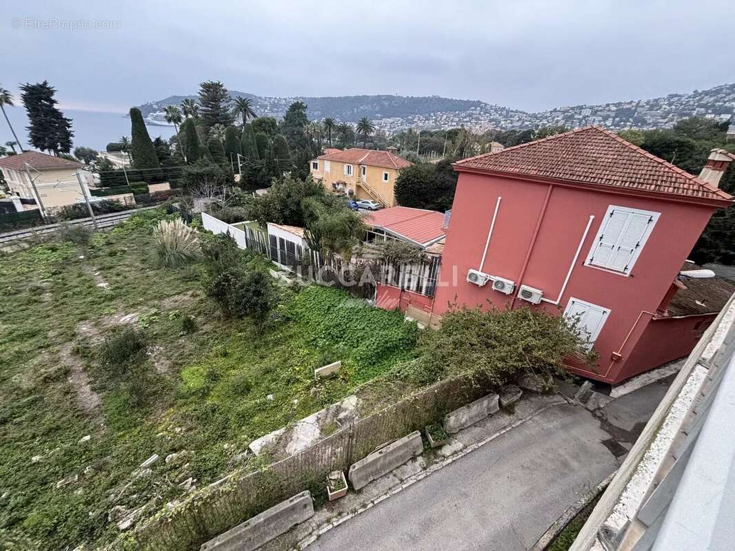 Terrain à VILLEFRANCHE-SUR-MER