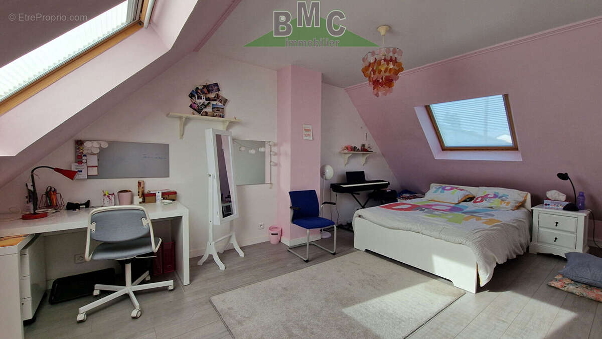 Maison à LE PLESSIS-BOUCHARD