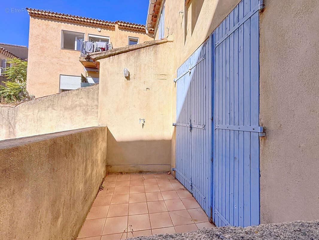 Appartement à PERTUIS