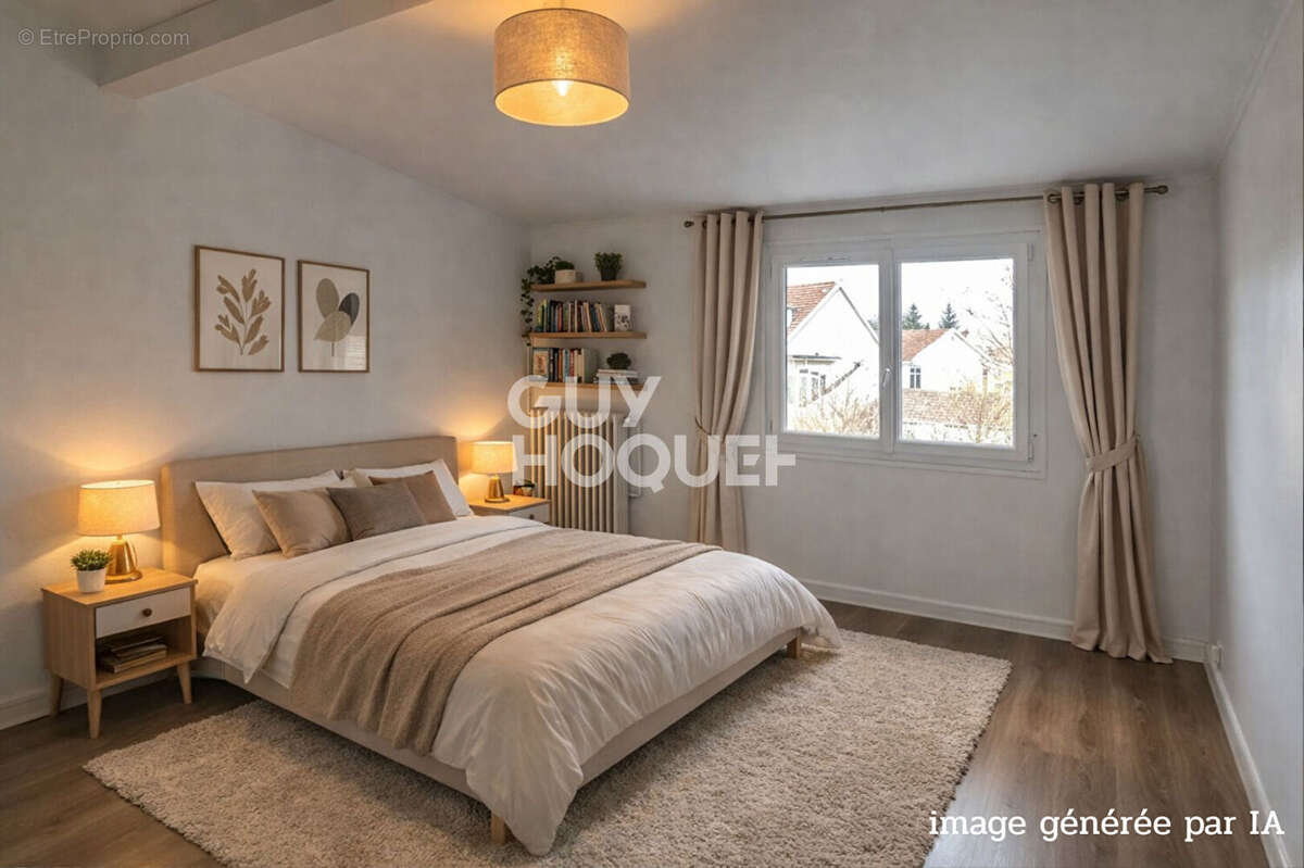 Maison à CHELLES