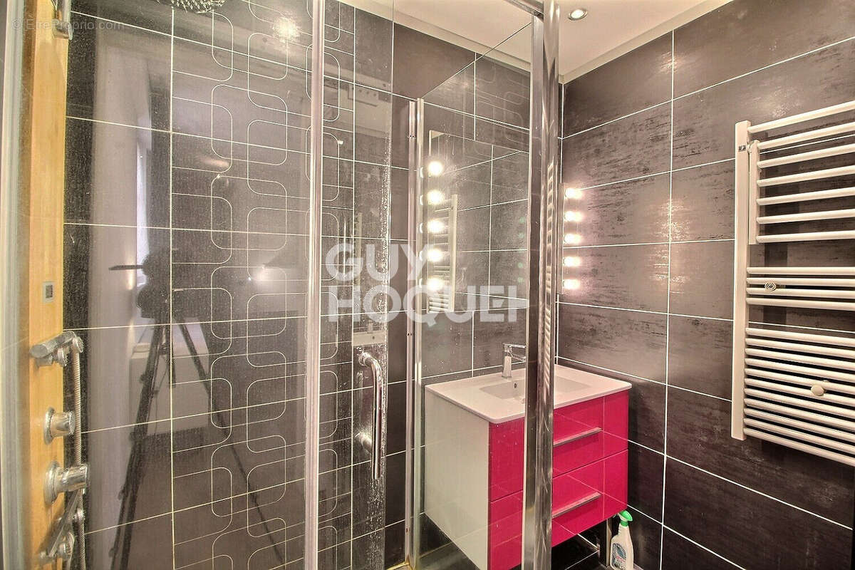 Appartement 2 pièces à vendre à Chaville - Centre - photo 4