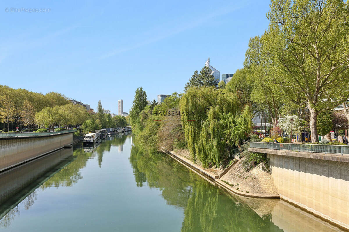 Appartement à NEUILLY-SUR-SEINE