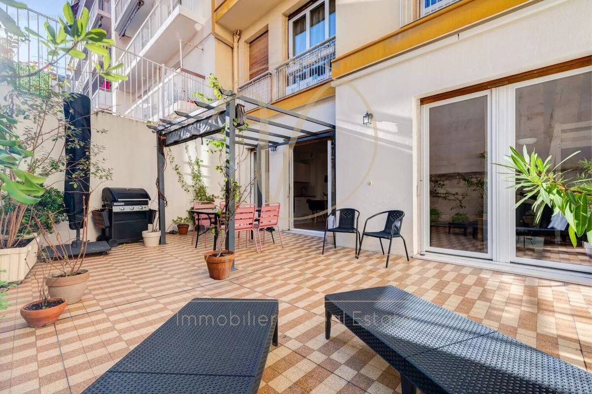 Appartement à NICE