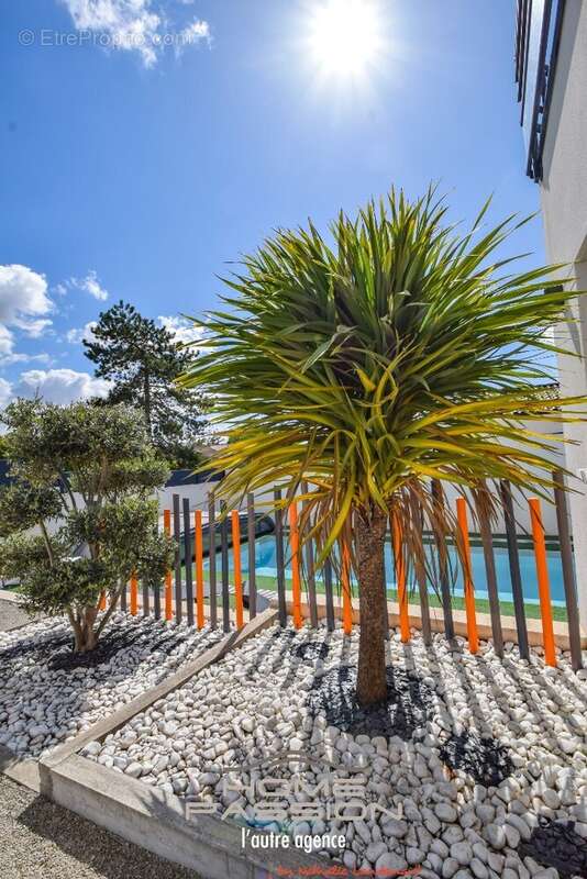 Maison à VAUX-SUR-MER