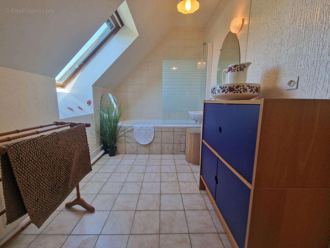 Maison à VAIRES-SUR-MARNE