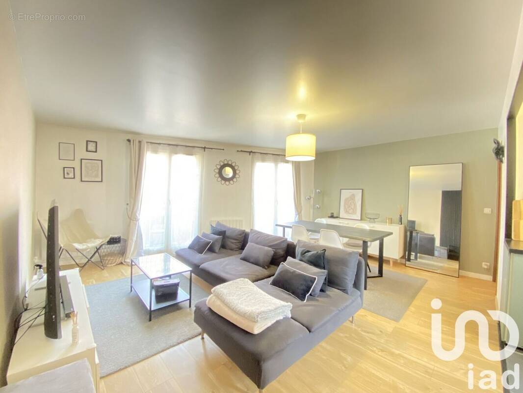 Photo 1 - Appartement à CORBEIL-ESSONNES