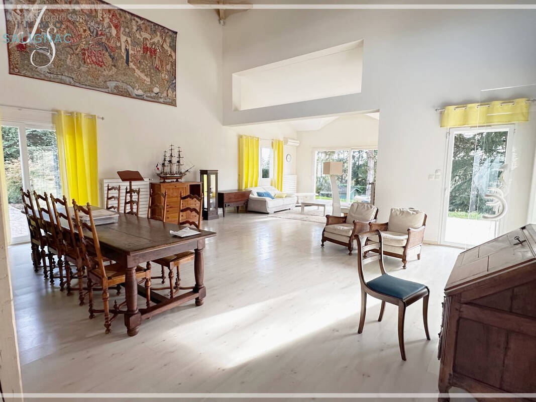 Maison à BOURG-EN-BRESSE