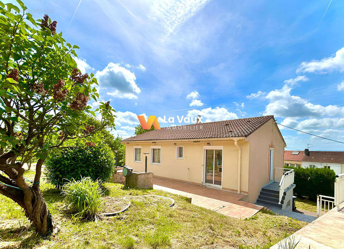 Maison à NEUVES-MAISONS