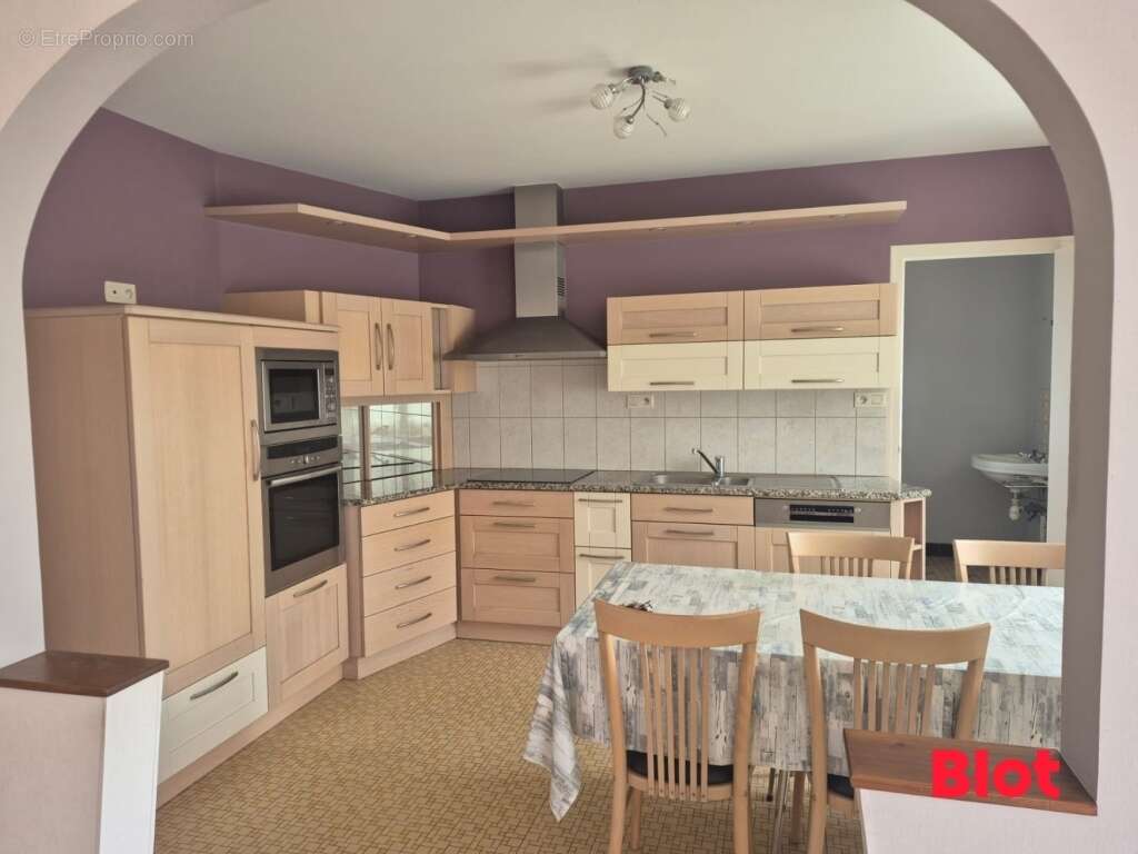 Maison 137 m² à Taillis  - photo 4