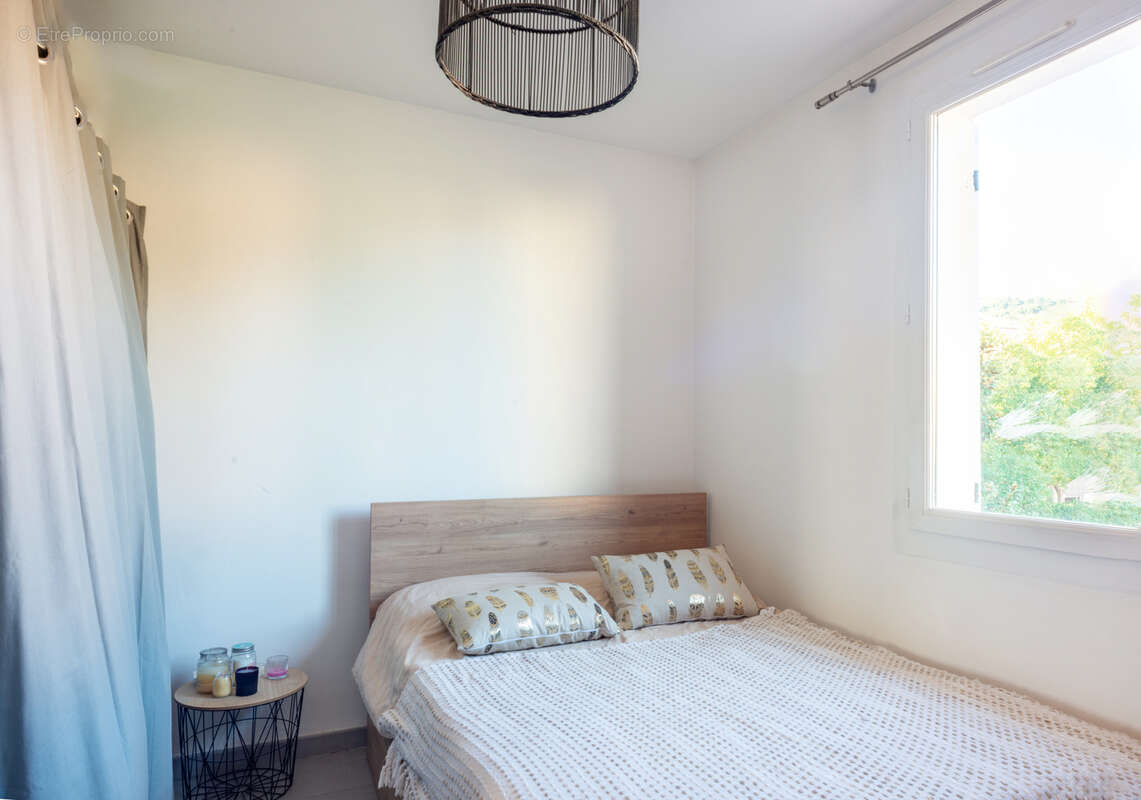 Appartement à LA VALETTE-DU-VAR