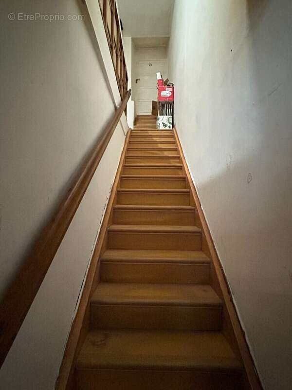 Commerce à HAUTERIVES