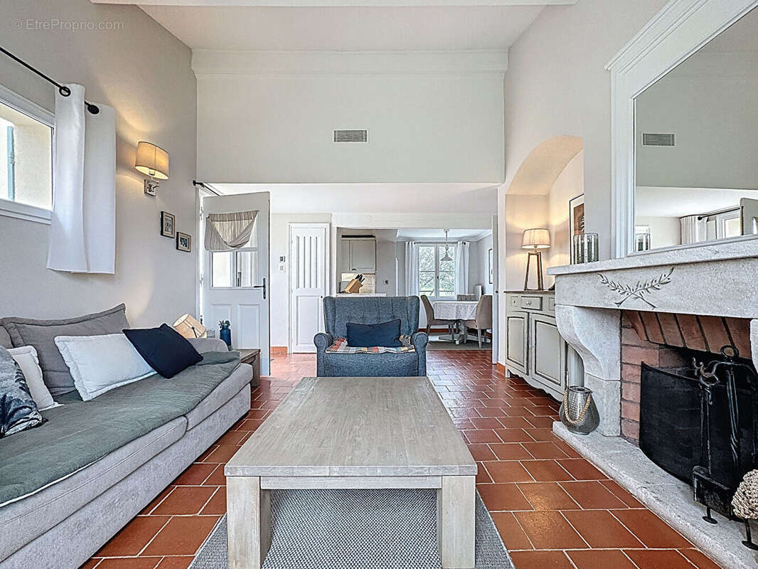 Appartement à LA MOTTE
