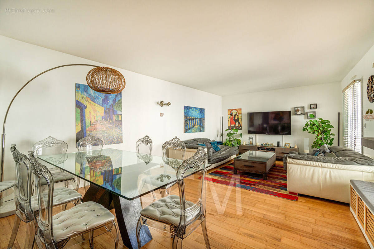 Appartement à MAISONS-LAFFITTE