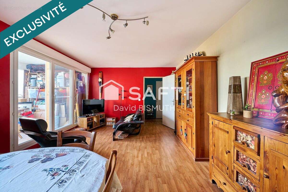 Photo 2 - Appartement à GENNEVILLIERS