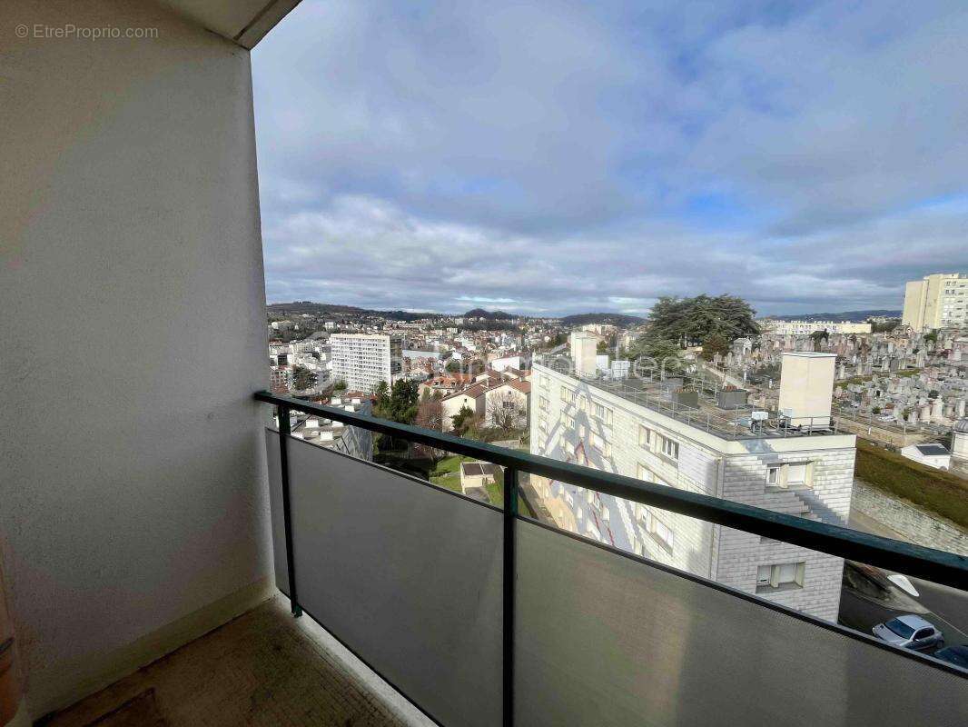 Appartement à SAINT-ETIENNE