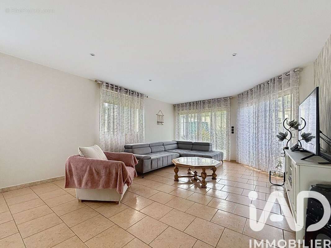 Photo 5 - Maison à BELLEVILLE-SUR-MEUSE