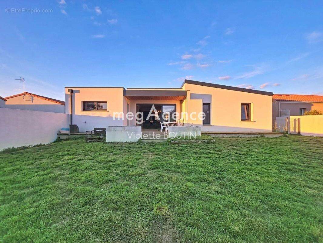 Maison à LA POITEVINIERE