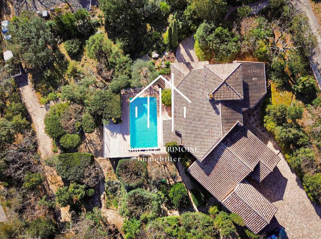 Propriété avec vue imprenable - photo 2