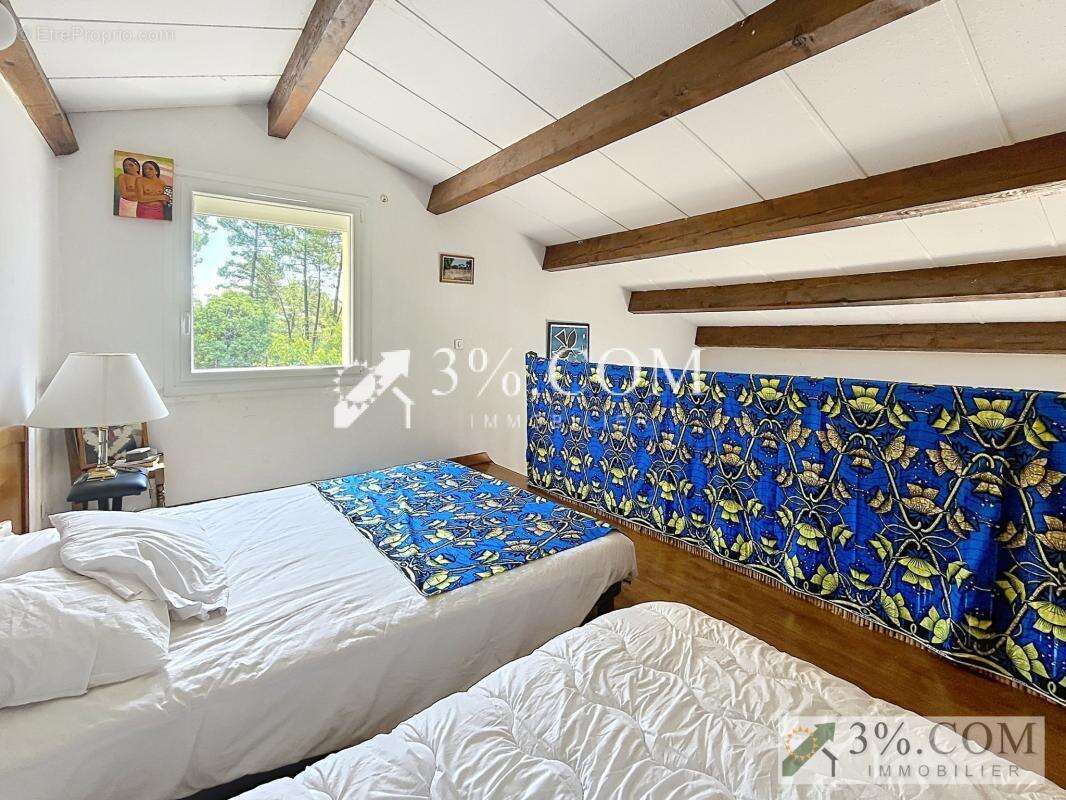 Maison 153 m2  habitables avec 2 logements indépendants et u - photo 10