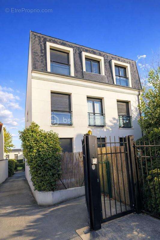 Appartement à BRY-SUR-MARNE