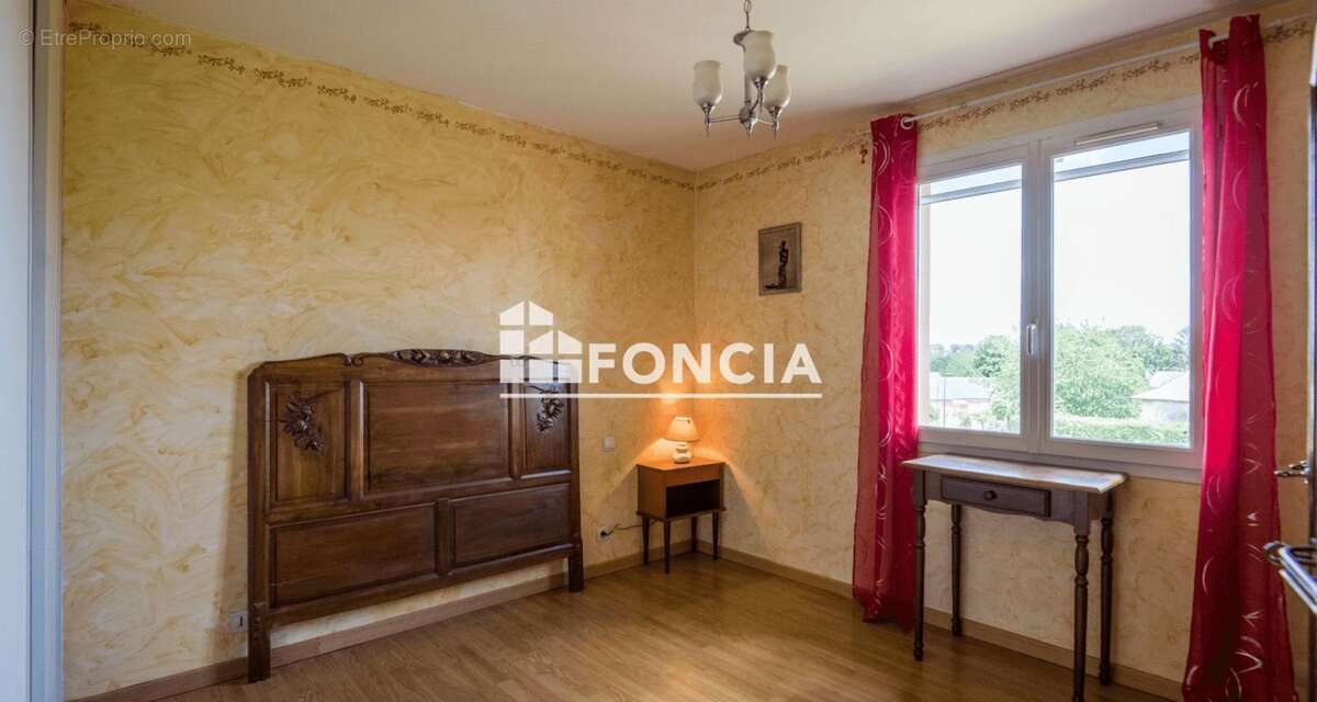 Ceignac, maison de plain-pied 95m2 avec cellier/cave et grand garage - photo 7