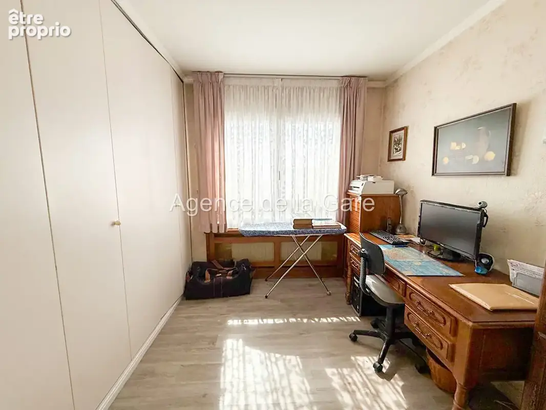 Exclusivite sartrouville 10 min gare en bus appartement de 5 pieces en dernier etage avec ascenseur - photo 9