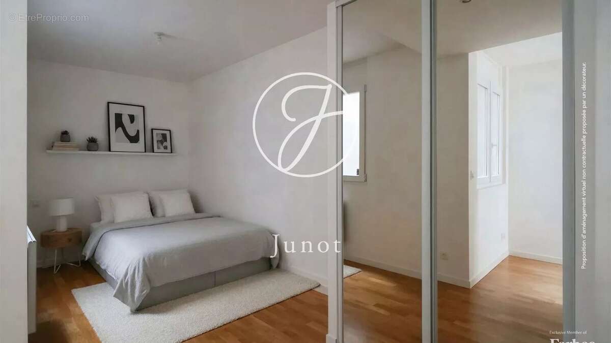 Appartement à PARIS-8E