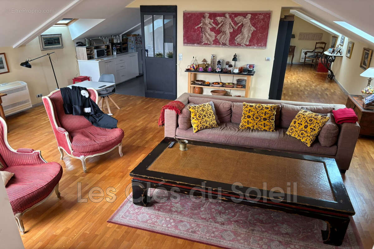 Appartement à HYERES