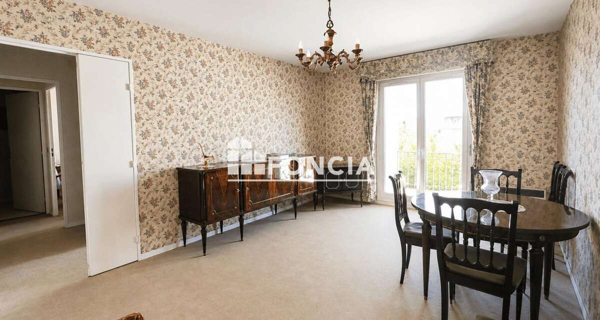 Appartement à RAMBOUILLET