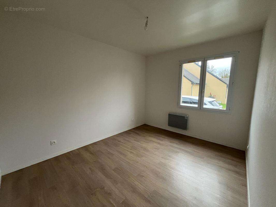 Maison à PRUILLE-L'EGUILLE