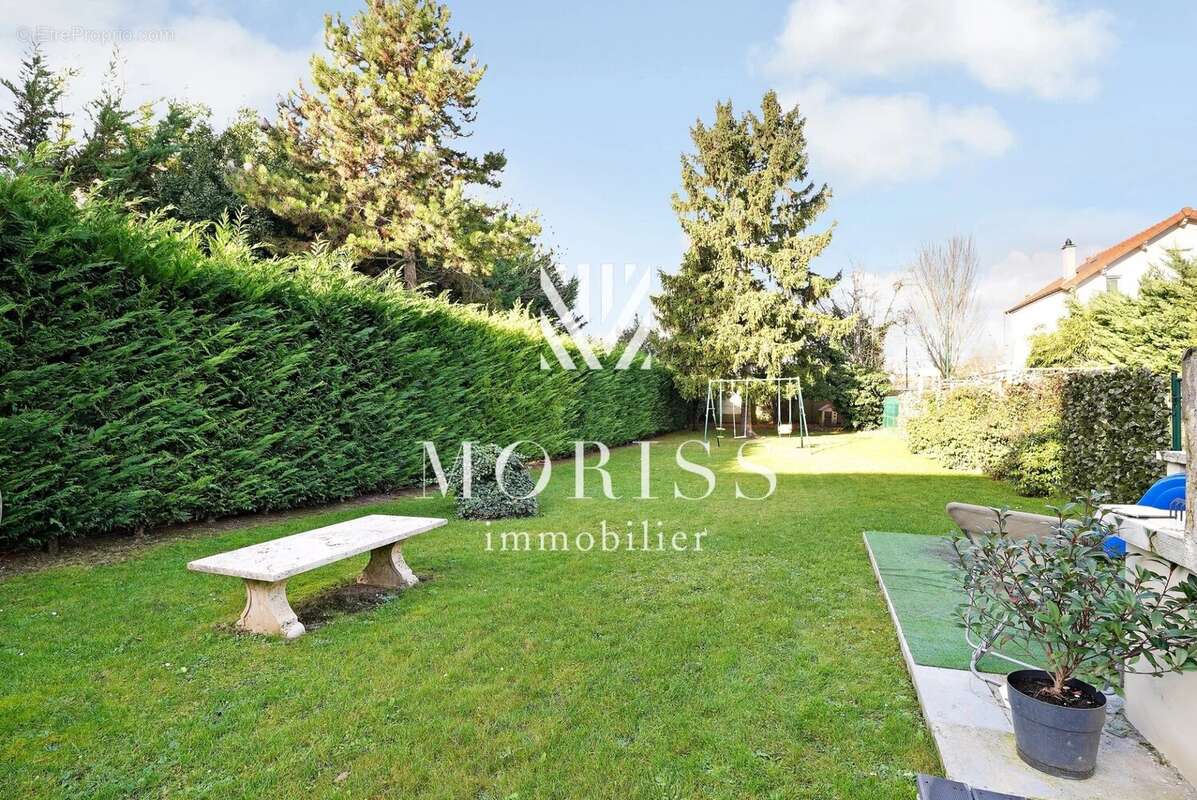 Maison à LE PERREUX-SUR-MARNE