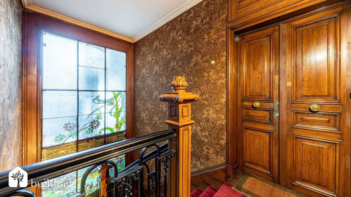 Appartement à PARIS-17E