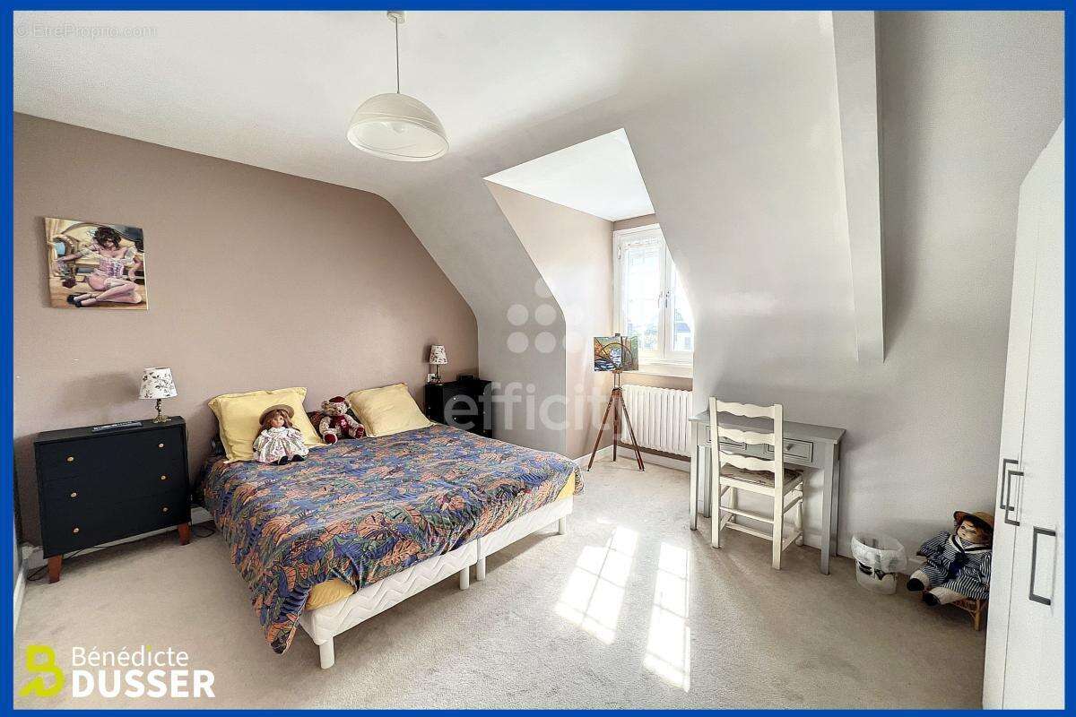 Maison 156 m² à Meneac  - photo 14