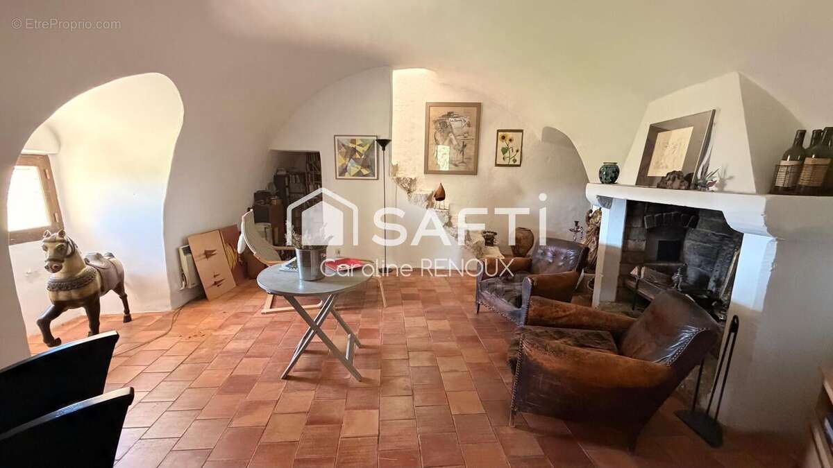 Photo 5 - Maison à CUCURON