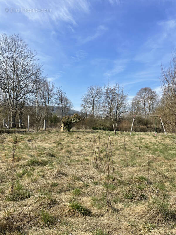 Terrain à TOUL