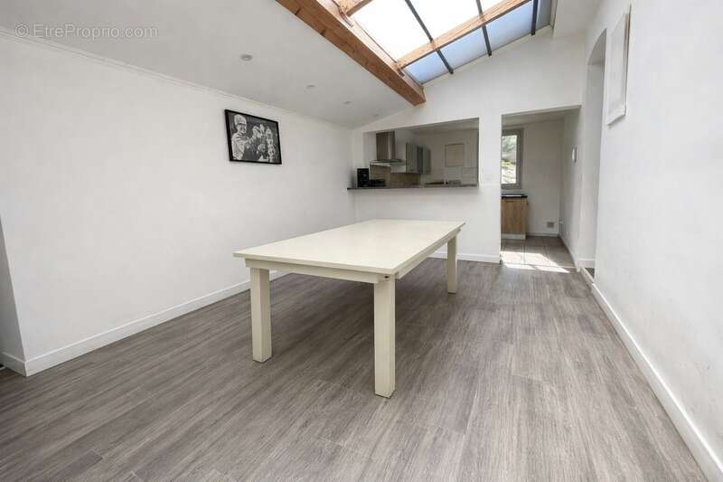 Maison de 67 m² - 4 pieces - grand terrain - photo 3