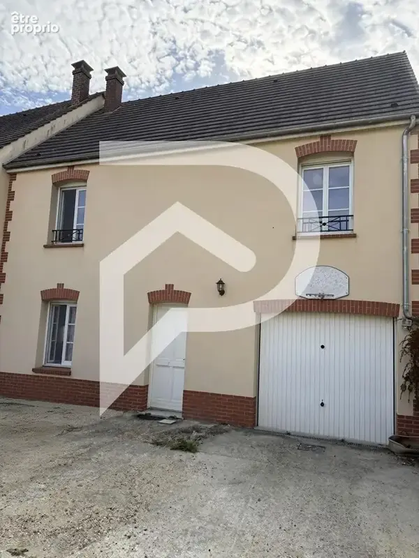 Maison Sainte Genevieve 7 pièce(s) 112 m2 - photo 2