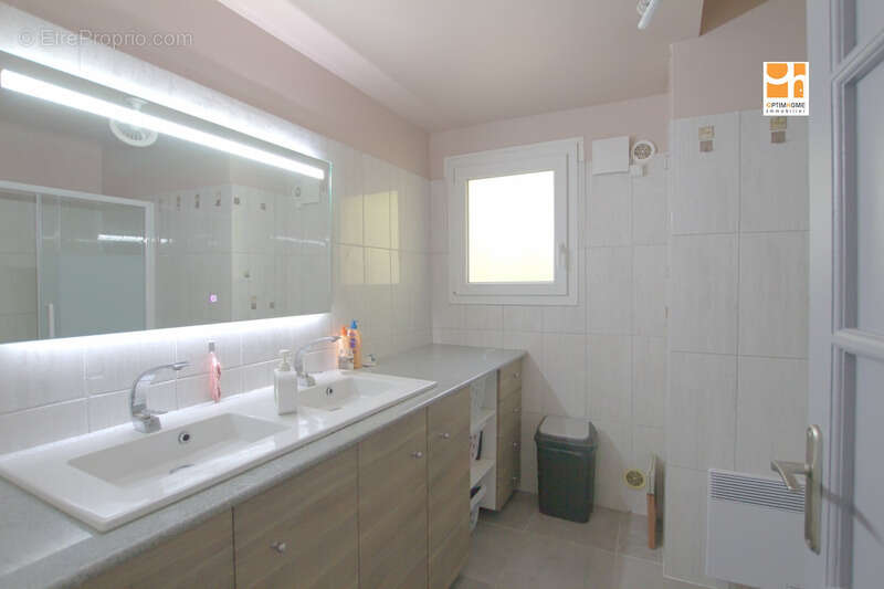 Maison à CAGNES-SUR-MER