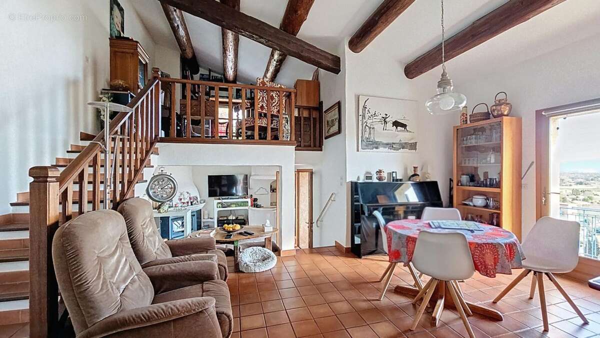 En exclusivité  villa de caractère avec vue panoramique exceptionnelle le luc en provence - photo 9