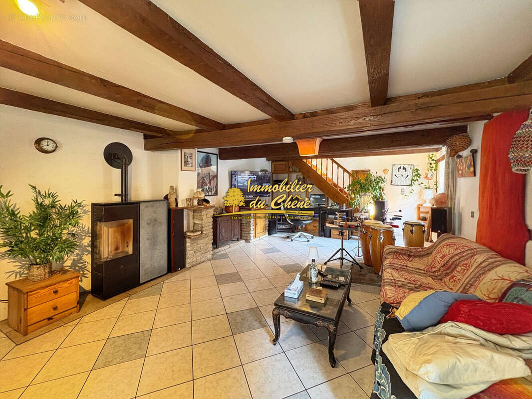 Maison à CHAMPAGNEY