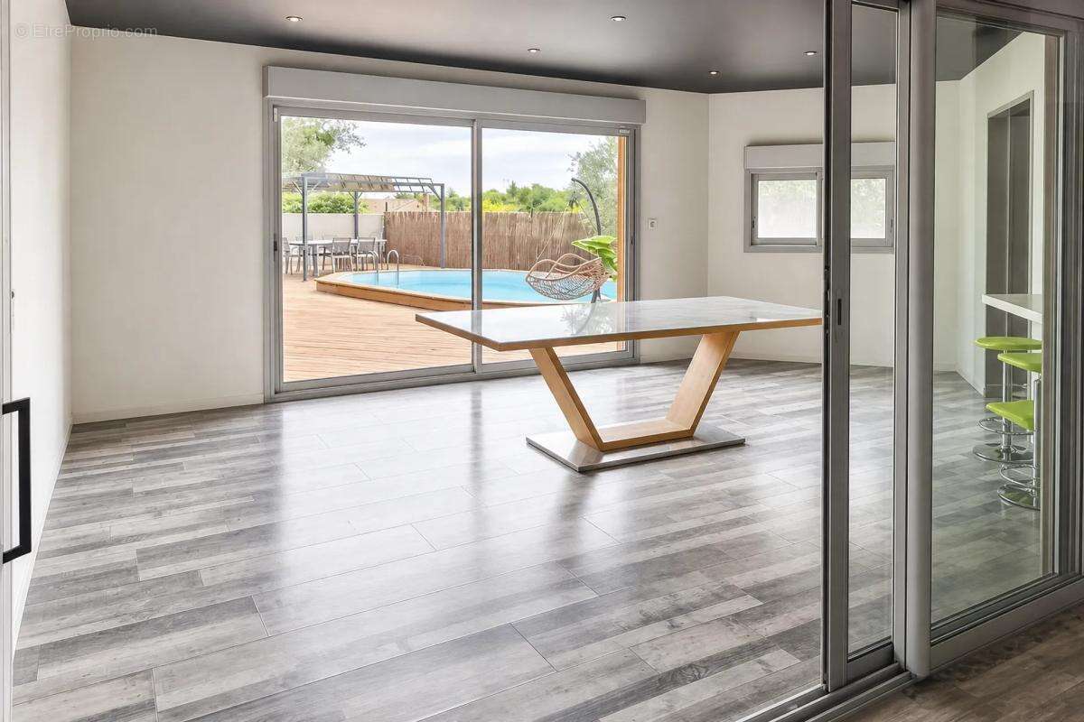 Maison de 8 pièces de 183 m² à Aspiran - photo 7