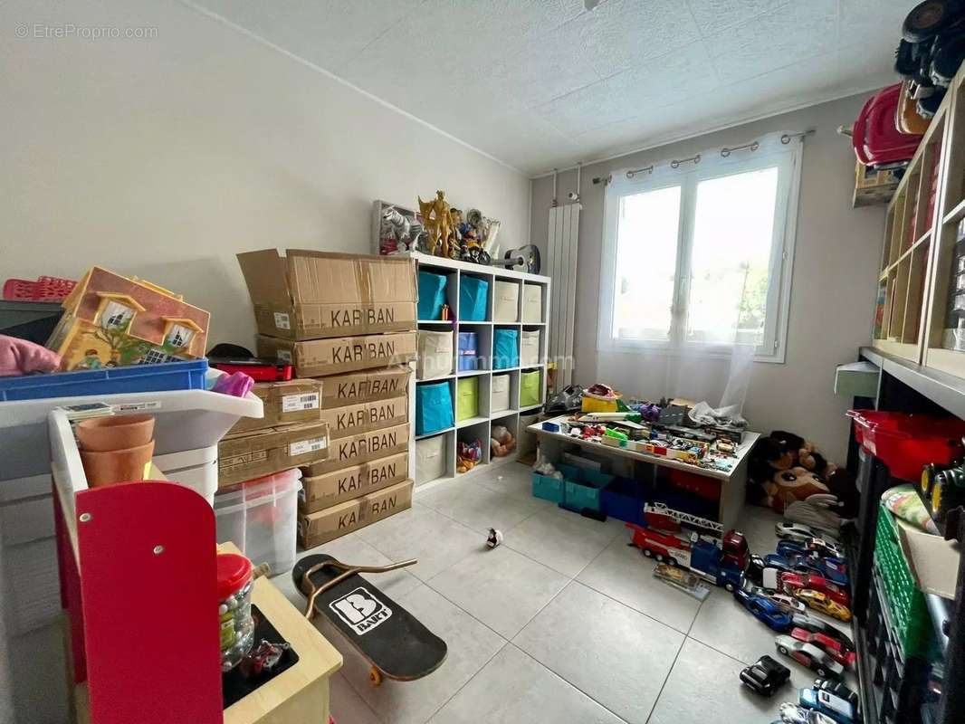 Maison à CIRES-LES-MELLO