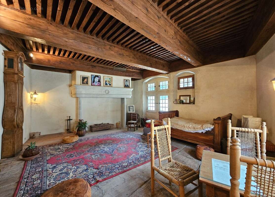 Maison 313 m² à Cerdon  - photo 3